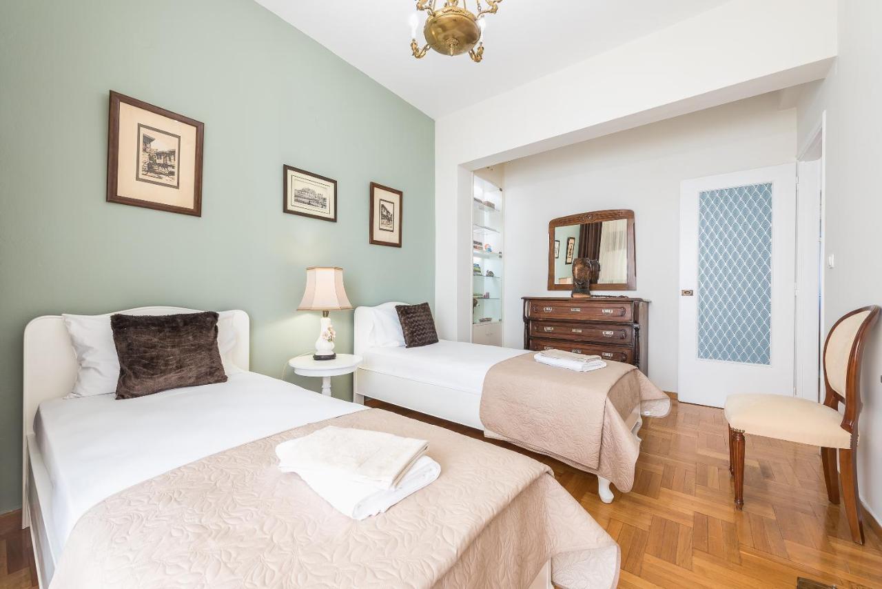 Sophisticated Family House With Acropolis View Apartment เอเธนส์ ภายนอก รูปภาพ